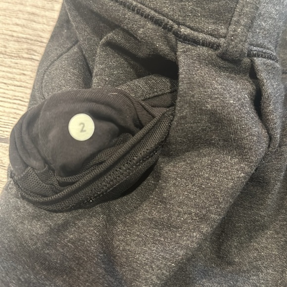 🍋Women’s Lululemon Stress Less pants size 2🍋 - Picture 10 of 15